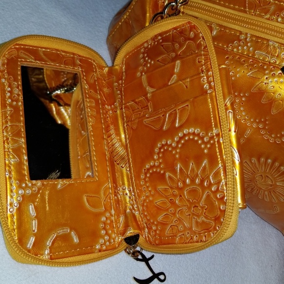 NWOT Lisanne handbag - Picture 2 of 6